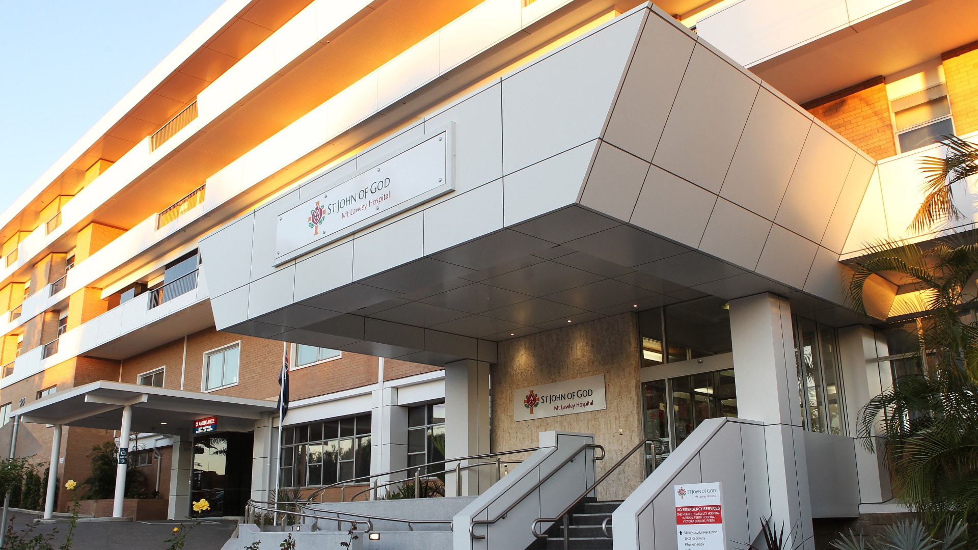 SJGHC-media_IMGLIB_St-John-of-God-Mt-Lawley-Hospital-facade_1920x1080